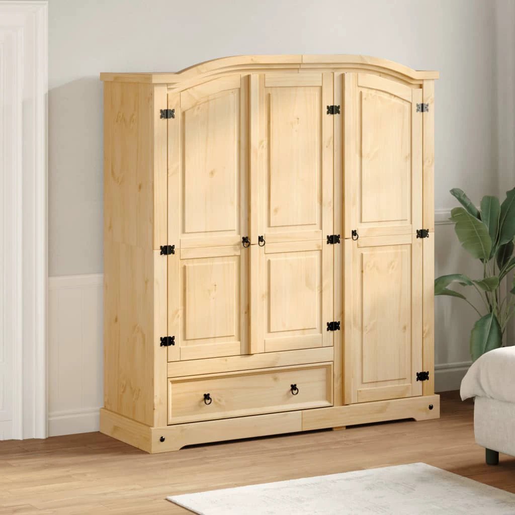 How to choose the right wardrobe: fabric, wooden or metal?