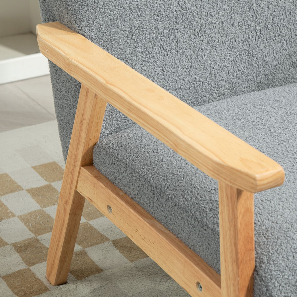 HOMCOM Accent Chair Wide Seat Cashmere Cushion Living Room with natural pine armrest and grey fabric