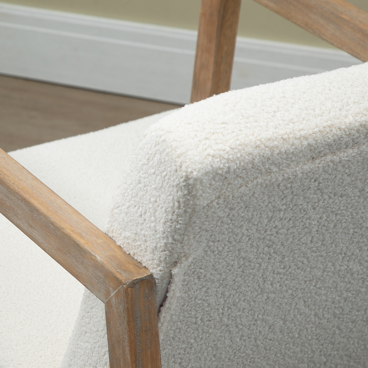 HOMCOM Rocking Chair Upholstered Armchair Cream Wood Frame with Plush Teddy Fleece Cushion for Living Room