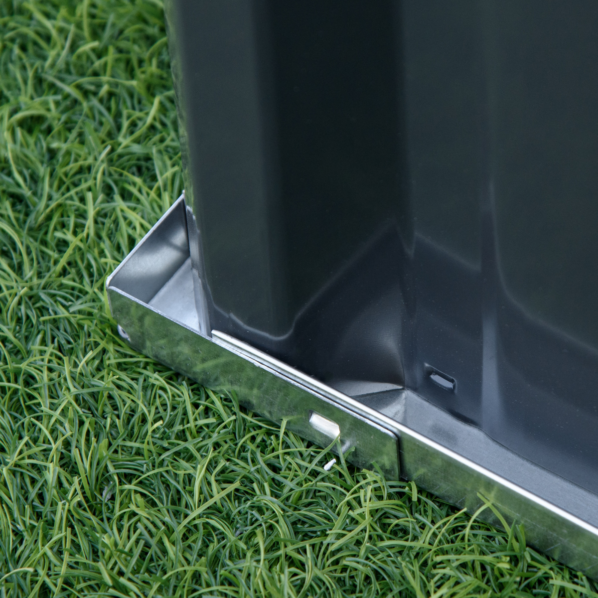 Outsunny metal raised garden bed 258x90cm on grass with sturdy metal base trim