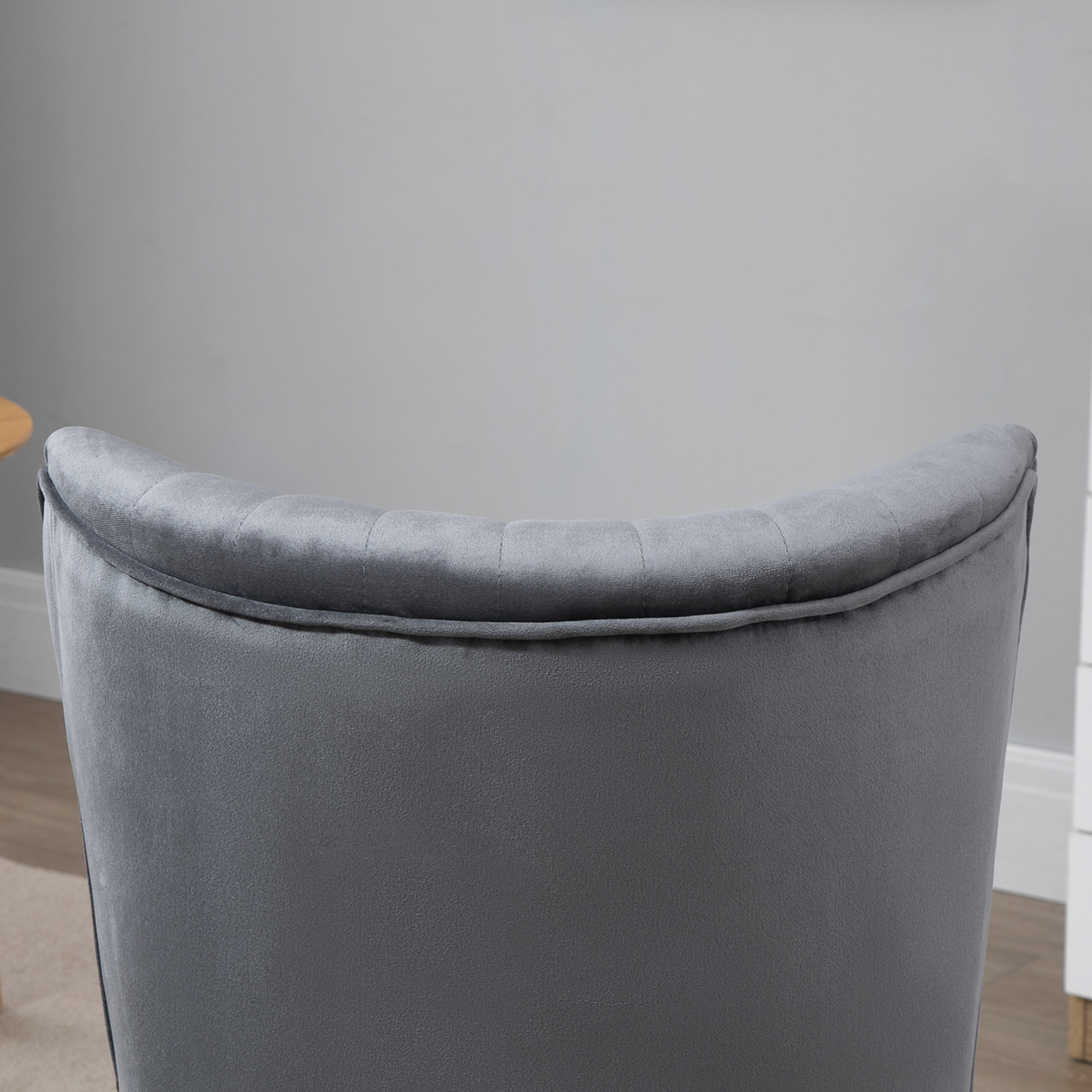 HOMCOM Velvet Accent Tub Chair Soft Upholstery Living Room in grey velvet with curved back.