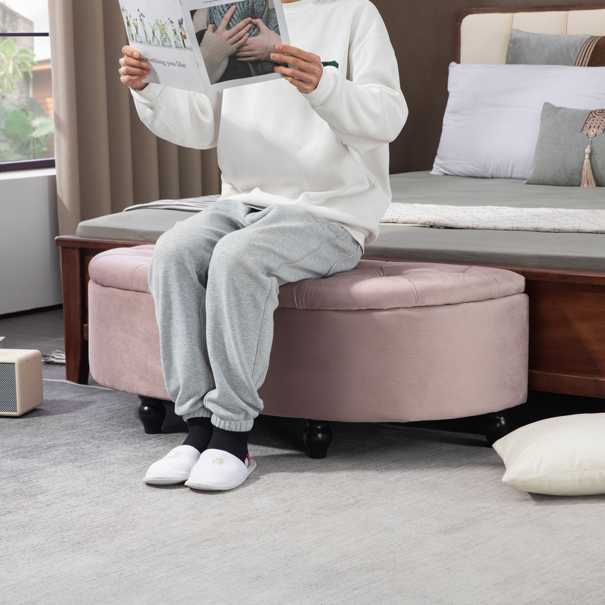 HOMCOM Tufted SemiCircle Storage Ottoman For Home - HOMCOM - Home Symphony