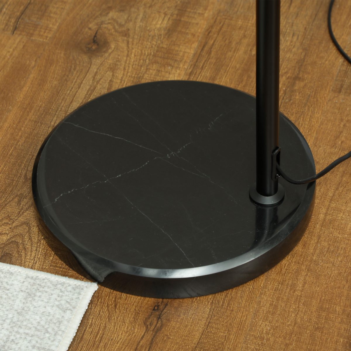 Stylish HOMCOM Floor Lamp for Living Room features a durable black marble base and convenient foot switch for easy control.