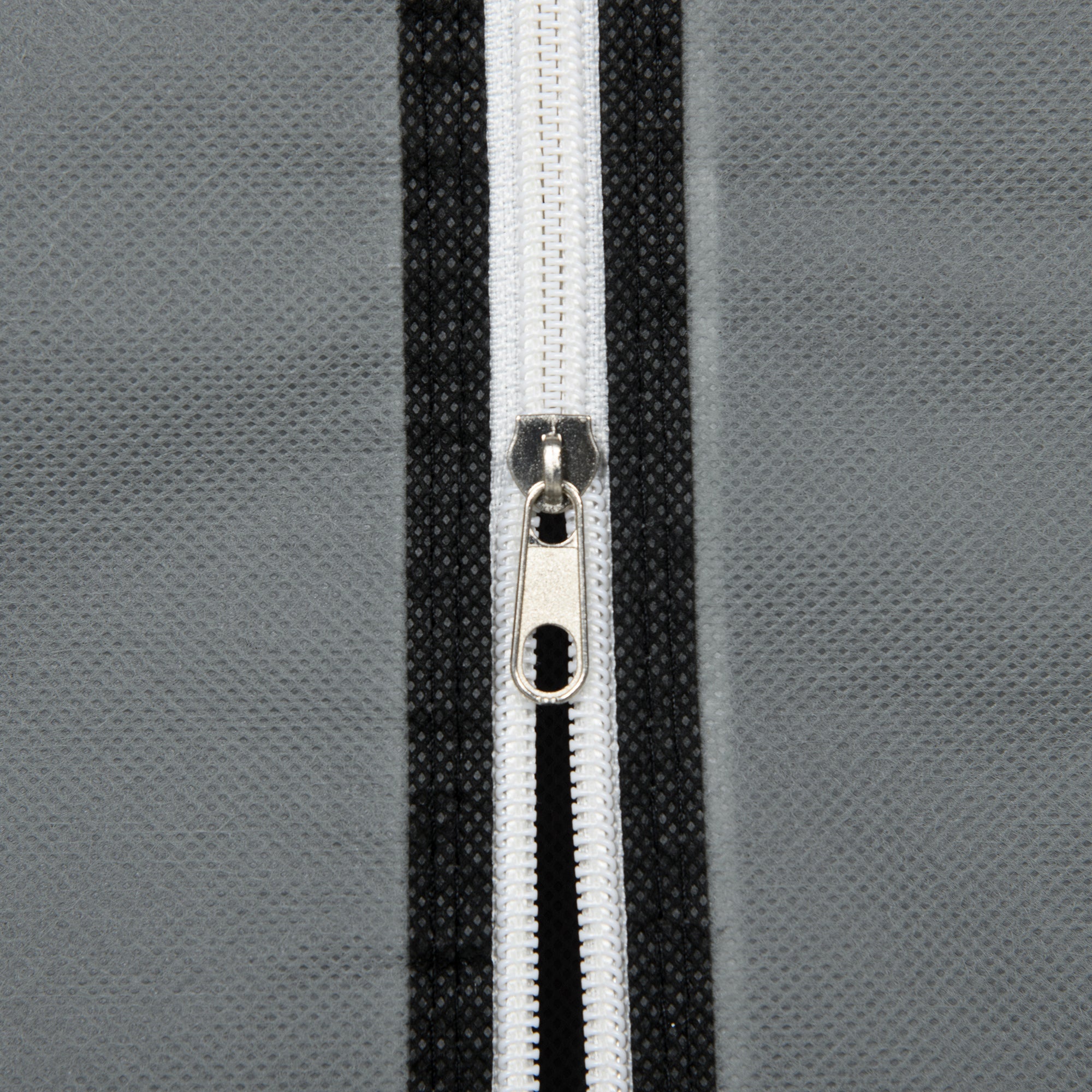 Homcom Fabric Wardrobe Compact With 2 Drawers For Dorms zipper detail on grey fabric