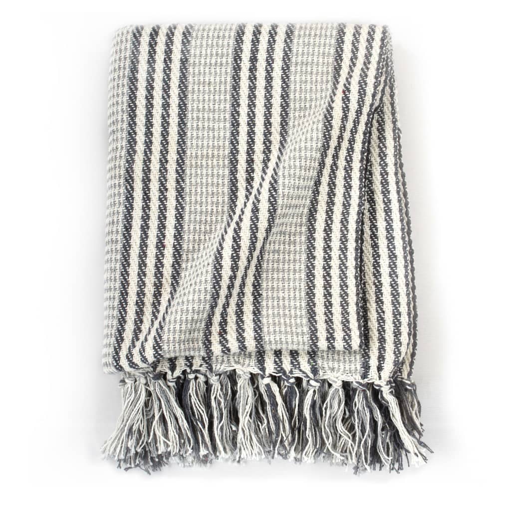 Soft cotton vidaXL Throw Cotton Herringbone 125x150 cm Grey with trendy tassels, perfect for cozying up any space.