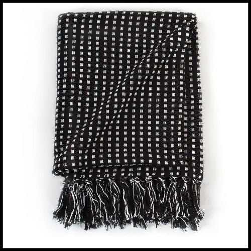 Soft vidaXL Throw Cotton Herringbone 125x150 cm Grey with trendy design and tassels, perfect for adding style to your space.