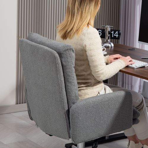 Comfortably work with the HOMCOM Height Adjustable Upholstered Desk Chair with Soft Padding and 360 Degree Swivel for Office Use.