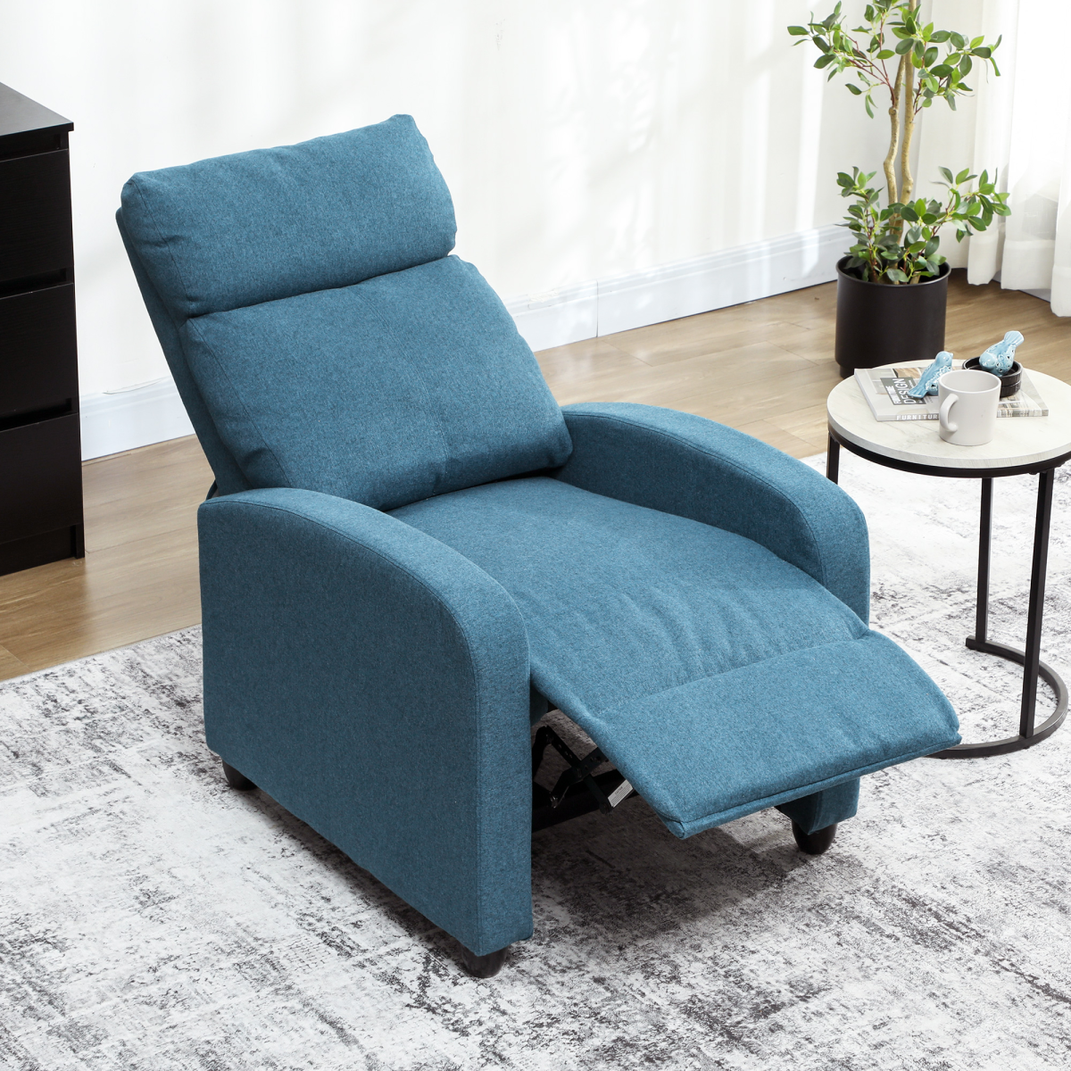 HOMCOM Linen Recliner Chair 135 Degree Recline Comfort Blue, padded linen-look upholstery in a living room.