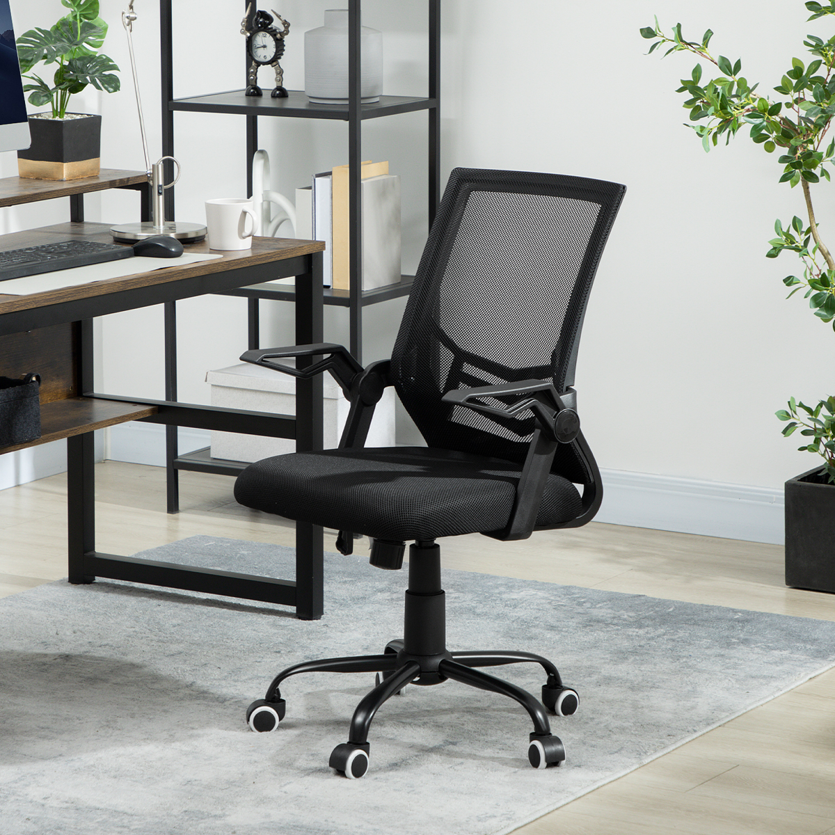Vinsetto Mesh Swivel Office Chair Ergonomic Lumbar Support with mesh back and sponge-padded seat.