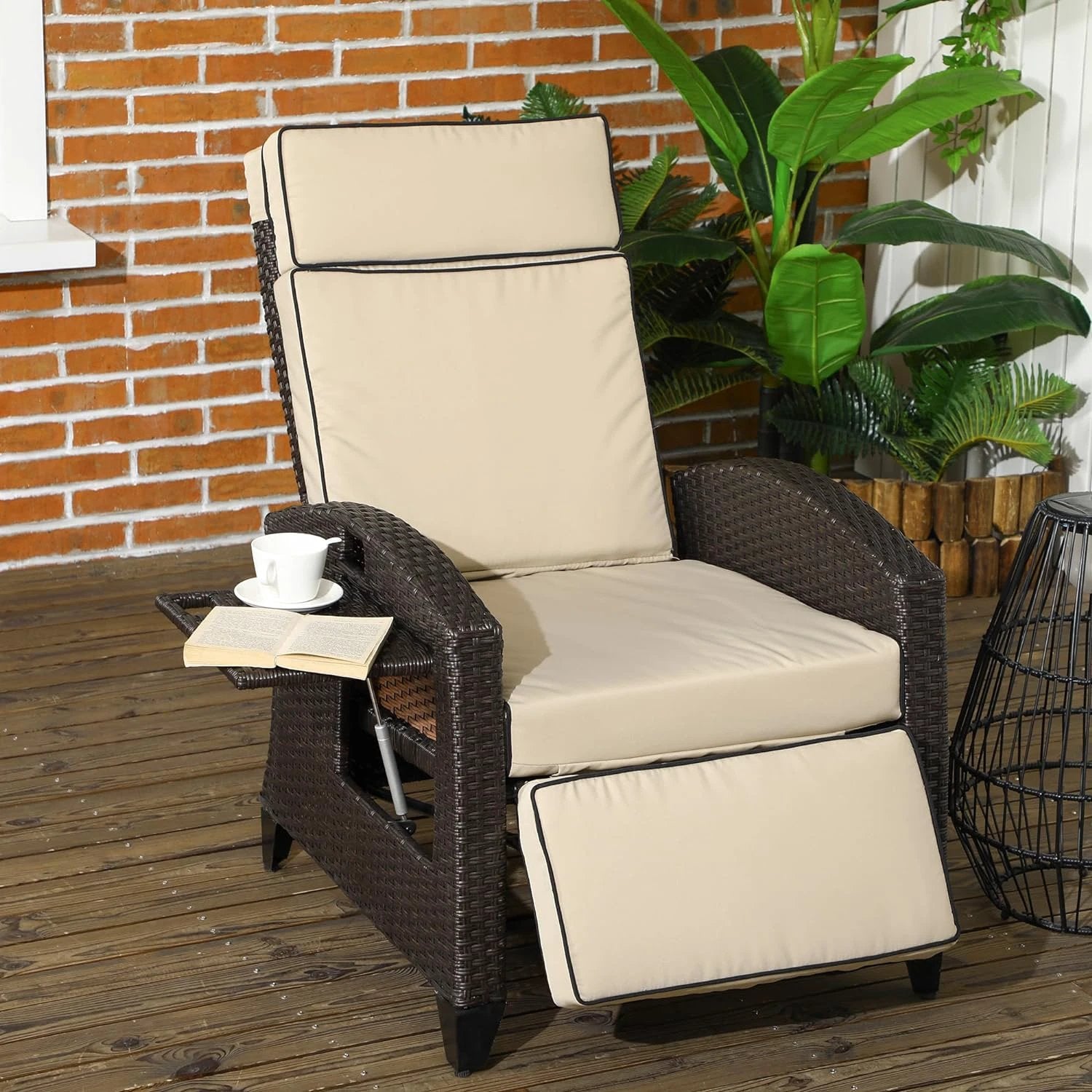 Outsunny Outdoor Recliner Chair with Cushion Rattan Reclining Lounge Chair by Outsunny