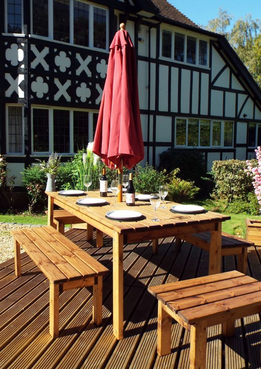 Eight Seater Table Garden Set (Forms) - Garden Set from Charles Taylor Trading