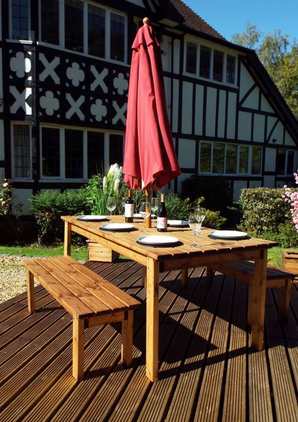 Six Seater Table Garden Set (Forms) - Garden Set from Charles Taylor Trading