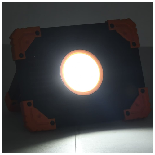 vidaXL Portable LED Spotlight ABS 10 W Cold White - Home Symphony